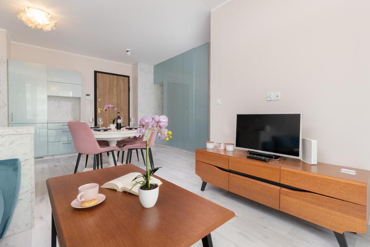 Plac Unii Apartment Gdynia By Noclegi Renters Luaran gambar