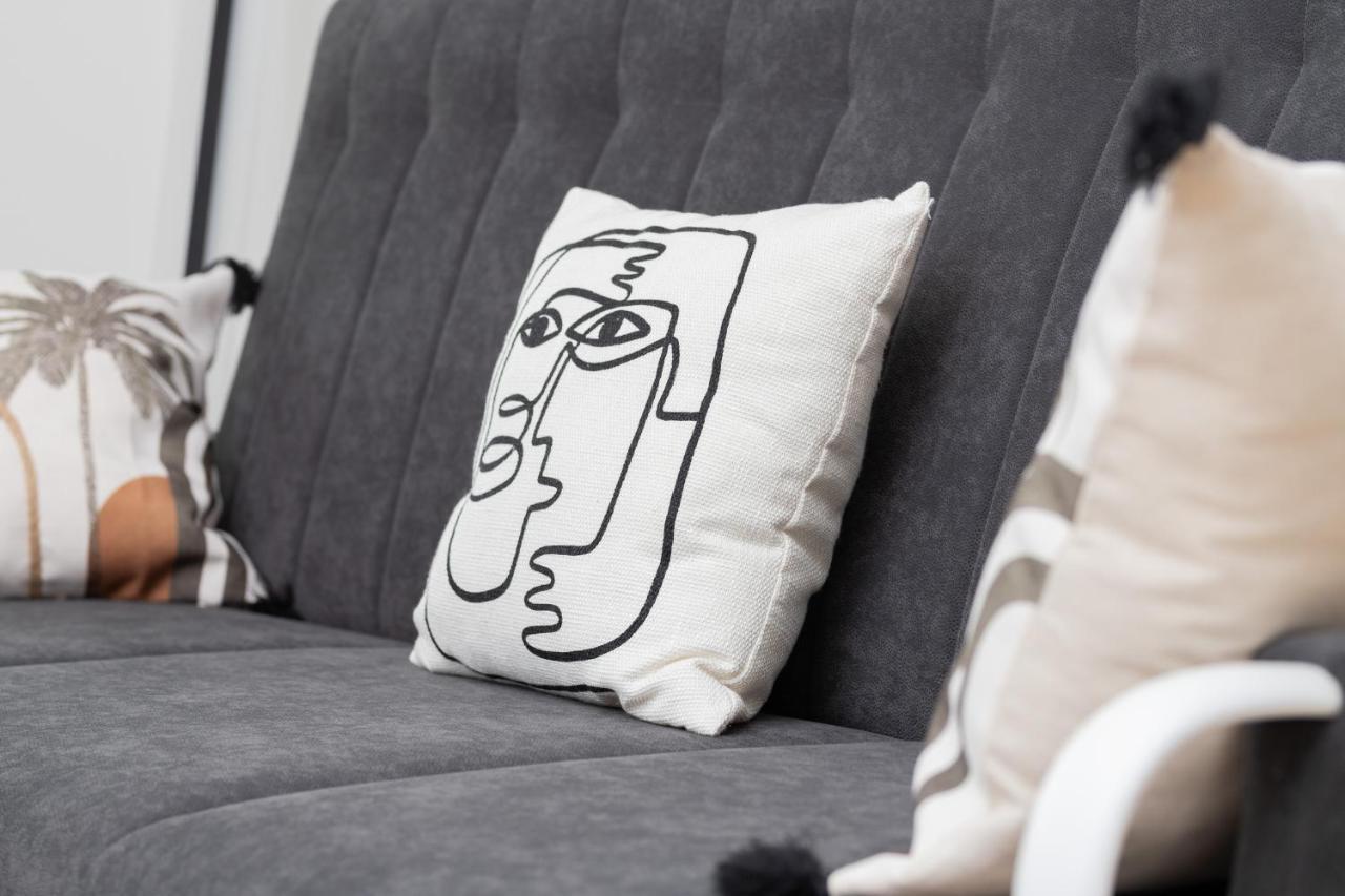 Plac Unii Apartment Gdynia By Noclegi Renters Luaran gambar