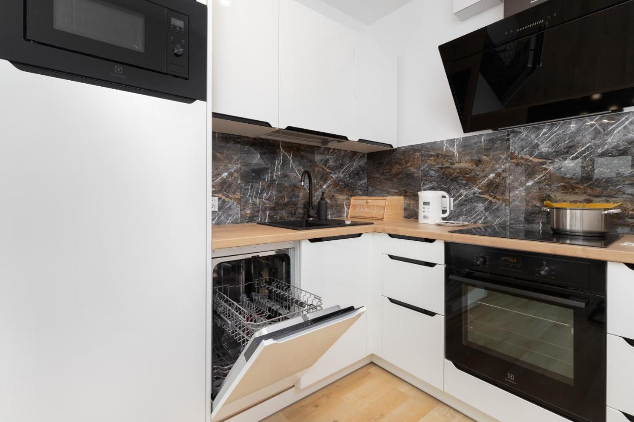 Plac Unii Apartment Gdynia By Noclegi Renters Luaran gambar